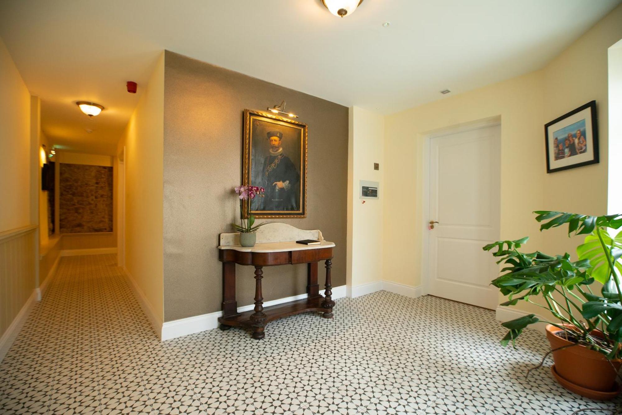 Apartment The Arch House